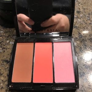 Anastasia Beverly Hills Cocktail Party Blush Trio